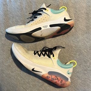 Nike joy ride running shoe lightly worn